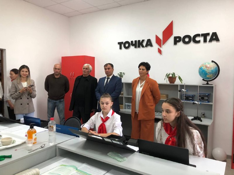 Открытие в МБОУ СОШ а.Верхний Учкулан Центра образование &quot;Точка роста&quot; созданного в рамках реализации федерального проекта &quot;Современная школа&quot; национального проекта &quot;Образование&quot;.